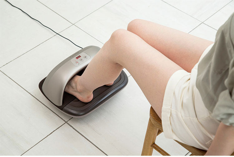 足用トレーニング器具 電動 ACアダプター付き 運動器具 1年保証 エクササイズ 健康 転倒防止 運動不足 ポルト トライウォーカー お年寄り プレゼント(代引不可)