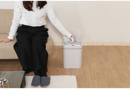 ダストボックス 長方形 人感センサー付き 容量12L ゴミ箱 自動開閉 電池式 お手入れ簡単 コンパクト キッチン収納 リビング ダイニング(代引不可)