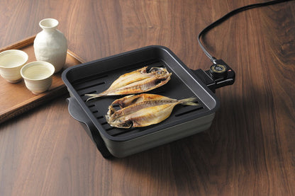 グリルプレート 煙出にくい ホットプレート 焼き器 コンパクト お手入れ簡単 食卓 グリルパン 焼肉 焼魚 ホームパーティー 煙をおさえたコンパクトプレート(代引不可)