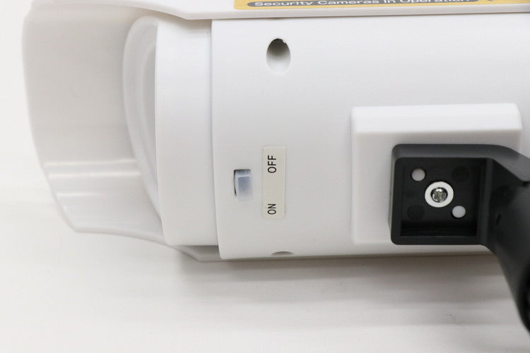 ソーラー充電式防犯ダミーカメラライトII型 2個組 人感センサー付き 防犯ライト 防水 ソーラー充電 防犯対策 泥棒対策 強盗 空き巣(代引不可)