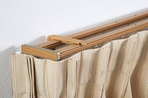 カーテンレール 2mダブル トップカバー付き 遮光 静穏 ブラインドロールスクリーン 遮光カーテン 省エネ(代引不可)