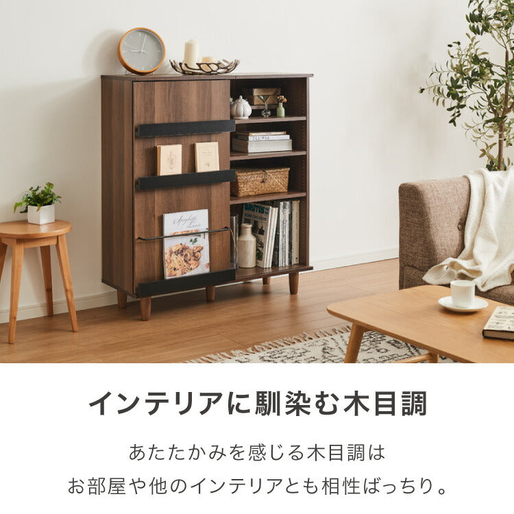 本棚 脚付き 幅90 薄型 スリム 大容量 隠せる スライド扉 可動棚 漫画 コミック 文庫本 シェルフ コミックラック マンガ 漫画収納 ディスプレイ A4 推し活 隠す収納 グッズ ロータイプ(代引不可)