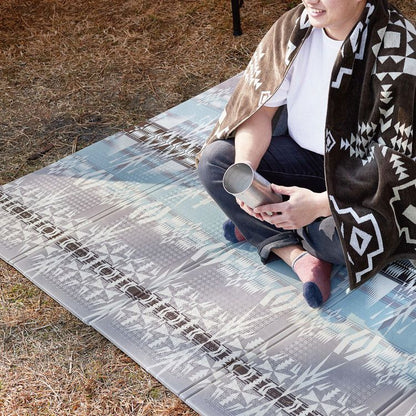 キリム柄 クッションプレイマット 118×176cm 撥水 耐熱 防音 エクスキリム プレイマット 折りたたみ マット クッションマット キャンプ アウトドア レジャシート 子ども部屋 ペット(代引不可)