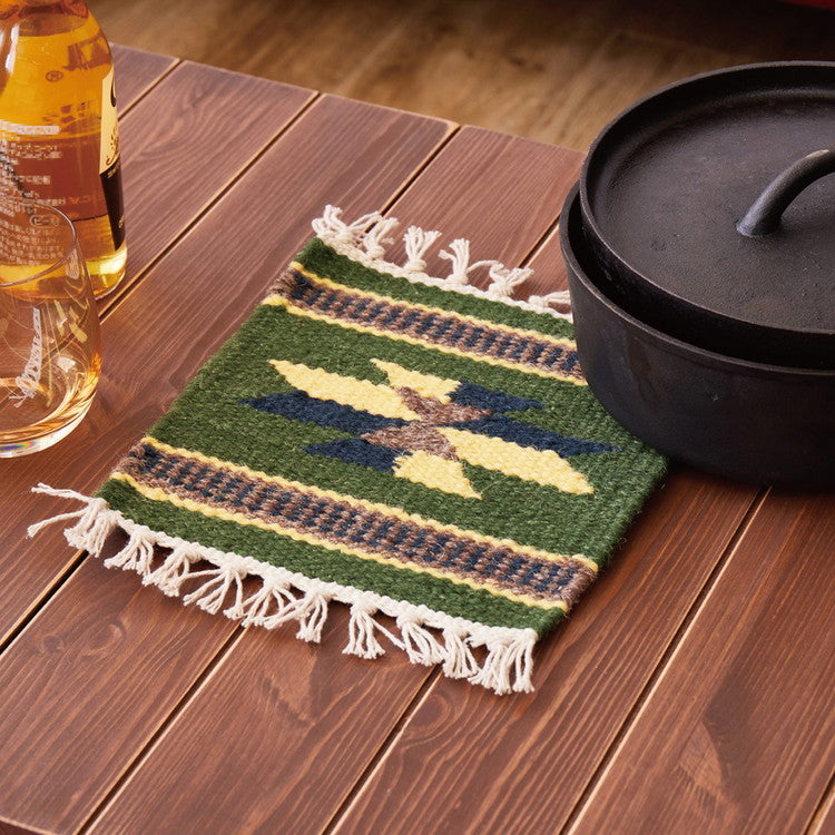 ウール100% 手織り鍋敷き アンシュ イーシュ 約20×20cm キリム 羊毛 キャンプ アウトドア(代引不可)