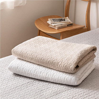 綿100%敷きパッド イブルデコール 約100×205cm シングル 無地 イブル キルティング 敷きパット 敷パット 敷パッド 滑り止め付き すべり止め付き ベッドパッド かわいい おしゃれ シンプル(代引不可)