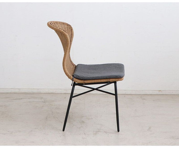 ダイニングチェア リゾートチェア ガーデンチェアラウンジ PEラタン 籐 イス 椅子 いす 食卓 バルコニー 庭 屋外 カフェ テラス おうち時間 くつろぎ(代引不可)