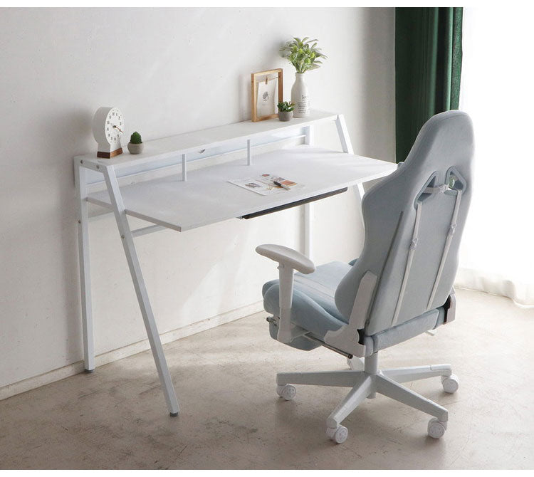 ゲーミングデスク 幅126 ホワイト 白 ブラック 黒 モノトーン 机 デスク テーブル コード穴 モニター台 モニタースタンド おしゃれ(代引不可)