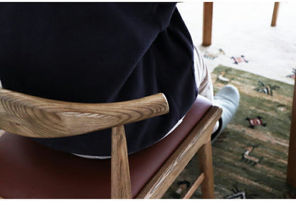 ダイニングチェア 2脚セット 完成品 座面高44cm 背もたれ付き レザー調 木脚 アッシュ 食卓椅子 セミアーム おしゃれ キャメル ブラック リビング ダイニング 椅子 チェア(代引不可)