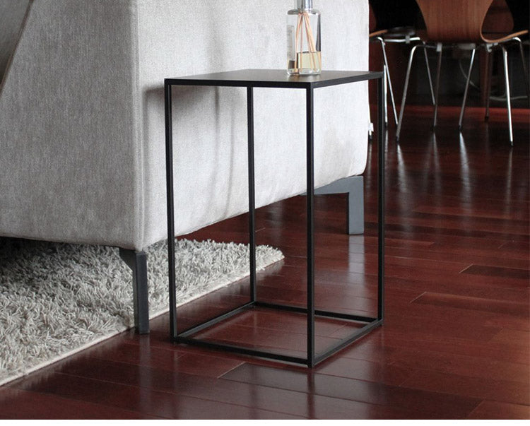 日本製 燕三条 完成品 サイドテーブル 四角型 27.4×27.4 高さ44.7cm ラウンドテーブル 棚 ディスプレイ 正方形 ソファサイド ベッドサイド ナイトテーブル KUROSHIRO abekin(代引不可)