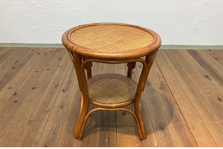 光製作所 ラタン 手編み テーブル 幅43 奥行き43 ローテーブル コンパクト サイドテーブル 脇机 袖机 おしゃれ 北欧 丸 籐 天然木 木製 和風 和室 スリム(代引不可)