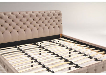 ベッドフレーム キング ベロア調ヘッドボード キングサイズ すのこベッド ベッド フロアベッド フレーム 寝具 インテリア フレーム ベロア アイアン脚 フロアタイプ チェスターフィールド調(代引不可)