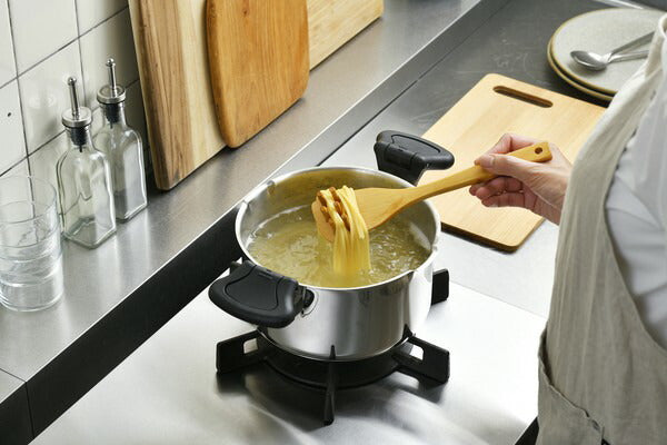 アイリスオーヤマ ステンレスシリーズ 湯切り鍋両手20cm ガラスふた付 SP-PY20 IRIS OYAMA キッチン 調理用品 キッチンツール(代引不可)