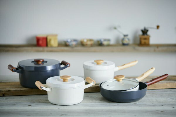 アイリスオーヤマ フライパン・鍋 6点セット 木目調ハンドル 可愛い かわいい おしゃれ ルオント フライパン・なべ 6点セット LUO-SE6W IRIS OYAMA(代引不可)