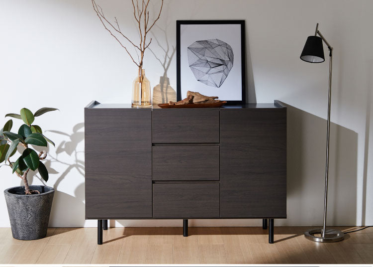 北欧風 キャビネット 幅125 オーク 日本製 完成品 引き出し3段 おしゃれ カウンター 間仕切り 国産 ナチュラル 木目 オレフィン 脚付き 収納 チェスト リビング 収納 スチール脚(代引不可)