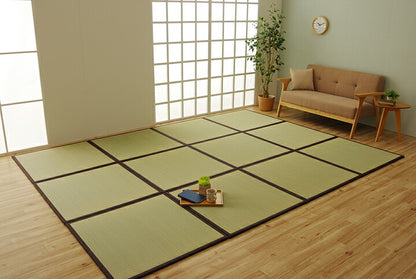 純国産 い草 日本製 12P 約82×82×1.7cm 置き畳 ユニット畳 簡単 和室 ブラウン 軽量 ジョイント付き 国産 いぐさ い草 上敷き ジョイントマット プレイマット 長方形 正方形 畳マット 畳(代引不可)