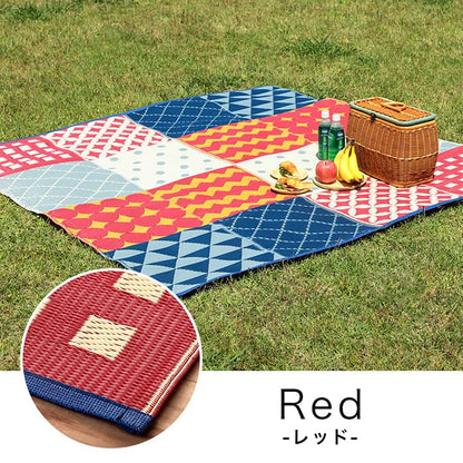 パッチワーク調 洗える ラグ アウトドア 収納袋付き 国産 日本製 丈夫 グリーン 約174×174cm 江戸間2畳 かわいい おしゃれ(代引不可)