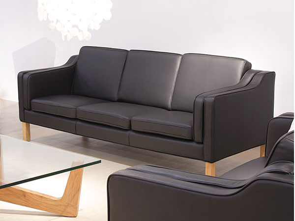 KB06 トリプルソファ KB06 Triple Sofa ボーエ・モーエンセン Borge Mogenseリプロダクト(代引き不可)【1年保証付】