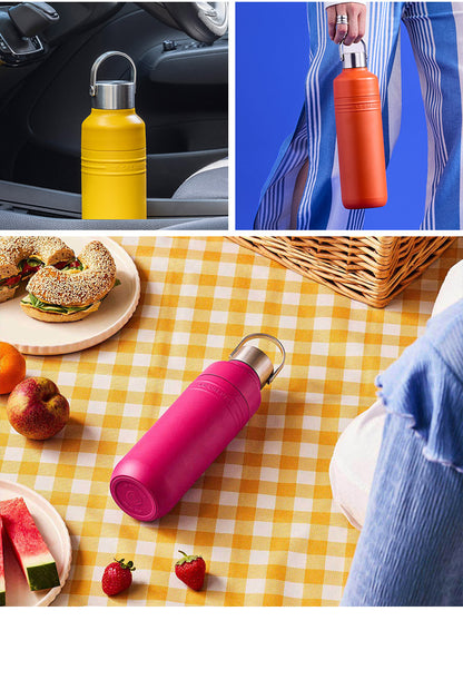 LE CREUSET On The Go ボトル 500ml OTG キャリーハンドル付き 持ち手 目盛り付き 直飲みボトル 広口 お手入れ簡単 洗いやすい 持ちやすい ステンレス 水筒 ボトル おしゃれ ル・クルーゼ ルクルーゼ