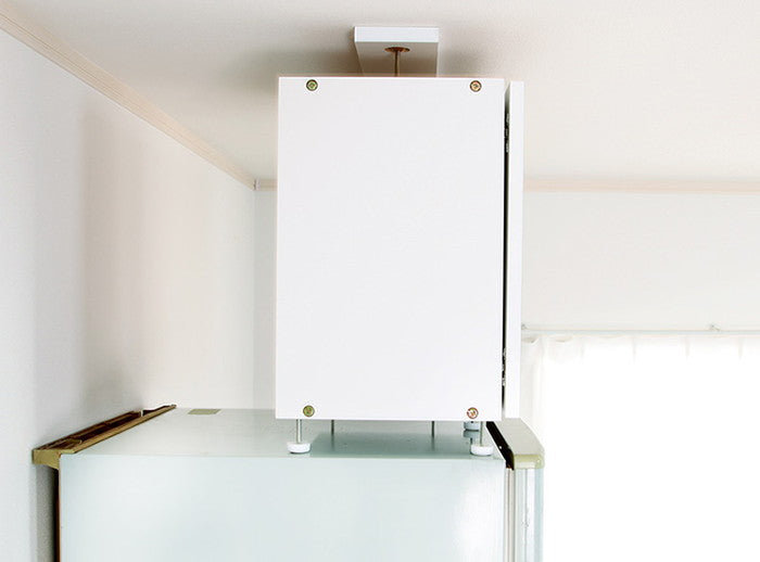 冷蔵庫上 突っ張り 日本製 冷蔵庫上 つっぱり 収納 ハイタイプ 転倒防止 天井つっぱり 上置き 幅60 つっぱりラック 国産 冷蔵庫ラック 地震(代引不可)