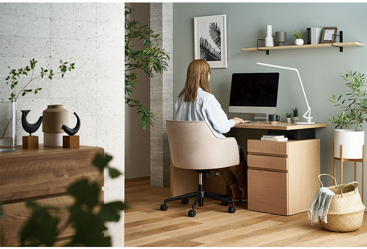 トールチェア コイズミ KOIZUMI ウレタン 高さ調節可能 椅子 いす イス デスクチェア 学習チェア モールドウレタン キッズチェア イス 椅子 デスクチェア リビング お洒落 おしゃれ インテリア(代引不可)