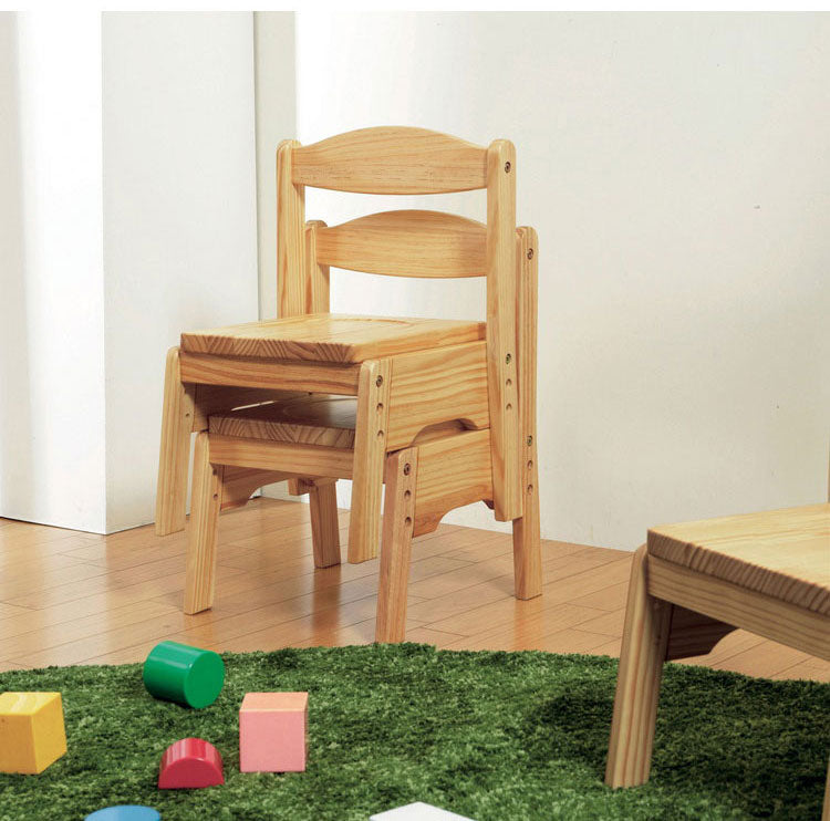 ファミリアキッズチェア 木製 子供用 ローチェア ミニ イス 椅子 いす チャイルドチェア シンプル かわいい ナチュラル コンパクト 北欧風 こども 子ども キッズ 幼稚園(代引不可)