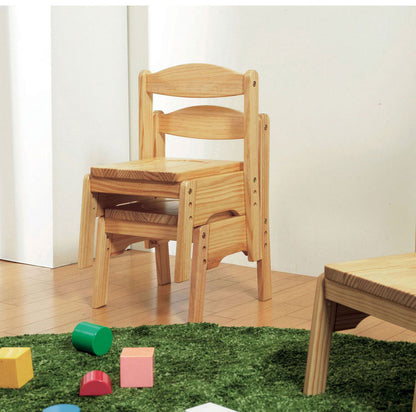 ファミリアキッズチェア 木製 子供用 ローチェア ミニ イス 椅子 いす チャイルドチェア シンプル かわいい ナチュラル コンパクト 北欧風 こども 子ども キッズ 幼稚園(代引不可)