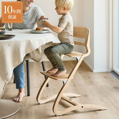 正規品 保証10年【チェア本体】リエンダー Louie ルーイーハイチェア ベビーチェア 椅子 キッズ家具 背もたれ 背板 足置き 木材 デザイン 高級感 おしゃれ ベビールーム 赤ちゃん 高さ82cm 幅55cm(代引不可)
