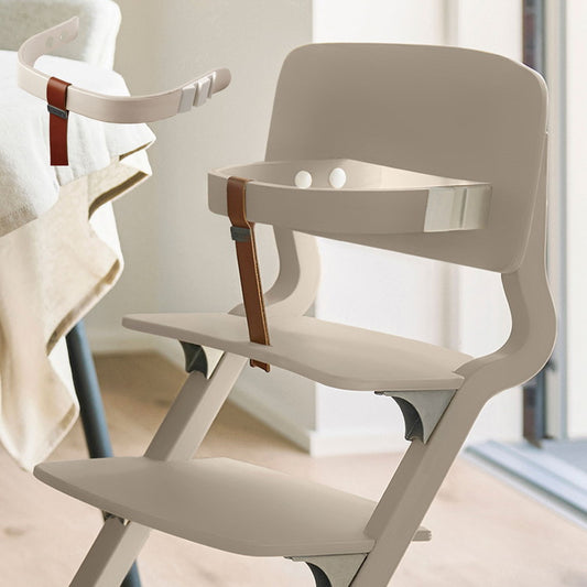セーフティーバー ハイチェア ベビーチェア 椅子 キッズ家具 Louie ルーイー 背もたれ 背板 足置き 木材 デザイン 高級感 おしゃれ ベビー家具 ベビールーム 赤ちゃん カプチーノ(代引不可)