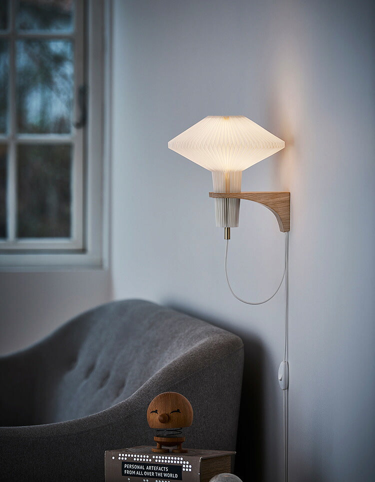 日本正規品  LE KLINT レ・クリント クラシック ブラケット Mushroom マッシュルーム KB204LO レクリント ブラケットライト 壁付け照明 間接照明 北欧 デンマーク製 北欧照明 おしゃれ(代引不可)