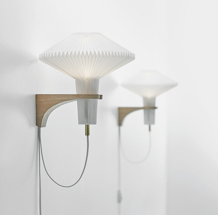 日本正規品  LE KLINT レ・クリント クラシック ブラケット Mushroom マッシュルーム KB204LO レクリント ブラケットライト 壁付け照明 間接照明 北欧 デンマーク製 北欧照明 おしゃれ(代引不可)