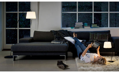 【当店在庫有】スノードロップ プラスチックシェード 日本正規品 LE KLINT レ・クリント SNOWDROP フロアランプ KF320M レクリント フロアライト スタンドライト 間接照明 北欧 デンマーク製 北欧照明 おしゃれ 照明 シンプル(代引不可)