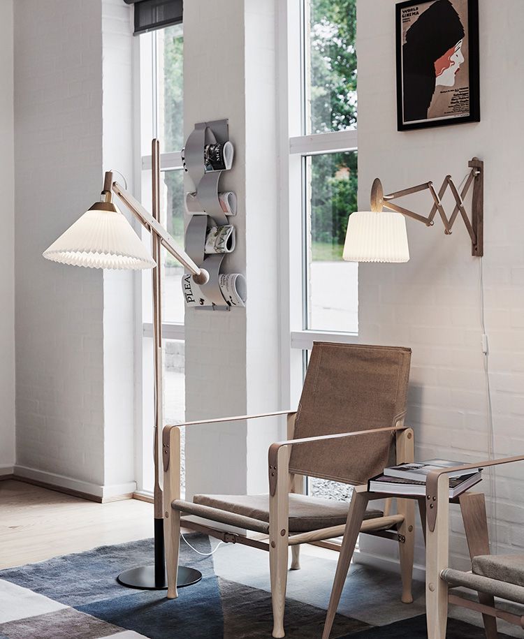 【日本 正規品】 LE KLINT デンマーク製 レ・クリント レクリント フロアライト KF325O 北欧 おしゃれ ライト LEDライト(代引不可)