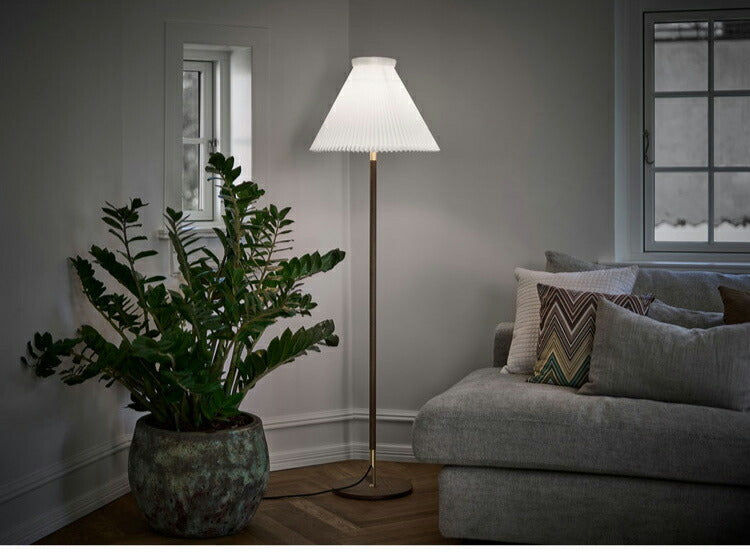 【Hue電球！調光スイッチ付き】日本正規品 LE KLINT レ・クリント フロアランプ KF328LO KT328SO フロアライト レクリント フロアライト スタンドライト フロアスタンドライト 照明 北欧 デンマーク製 一部カラーお取り寄せ(代引不可)