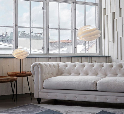 日本正規品  LE KLINT レ・クリント SWIRL スワール フロアランプ KF331BW レクリント フロアライト スタンドライト フロアスタンドライト 間接照明 北欧 デンマーク製 北欧照明 おしゃれ(代引不可)