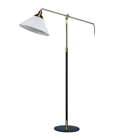 【日本 正規品】 LE KLINT デンマーク製 レ・クリント レクリント フロアライト KF349 北欧 おしゃれ ライト LEDライト(代引不可)