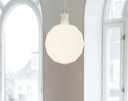 デンマークからお取り寄せ 日本正規品  LE KLINT レ・クリントLANTERN ランタン ペンダント モデル101XL スチール プラス KP101XL KP101XLBR レクリント ペンダントライト 天井照明 北欧 デンマーク製 北欧照明 おしゃれ(代引不可)