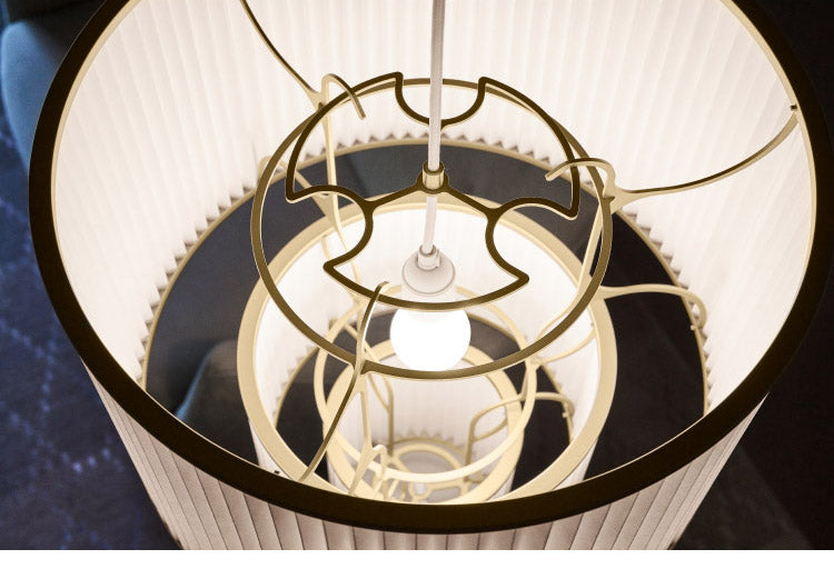 デンマークからお取り寄せ 日本正規品 LE KLINT レ・クリント PLIVELLO プリヴェッロ ペンダント KP110GO ペンダントライト ペンダントランプ 照明 北欧 デンマーク製 北欧照明 おしゃれ(代引不可)