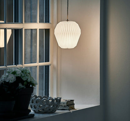 日本正規品 LE KLINT レ・クリント BOUQUET ブーケ ペンダント ブーケ1 KP1301 レクリント ペンダントライト 天井照明 北欧 デンマーク製(代引不可)