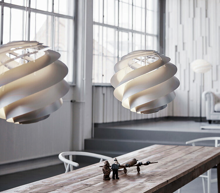 【日本 正規品】 LE KLINT デンマーク製 レ・クリント レクリント ペンダントライト KP1313L 北欧 おしゃれ ライト LEDライト(代引不可)