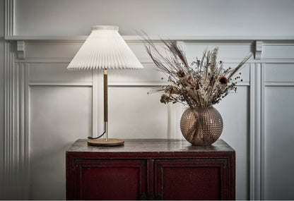 デンマークからお取り寄せ 日本正規品 LE KLINT レ・クリント テーブルランプ KF328TLO KT328TSO テーブルランプ テーブルライト 照明 北欧 デンマーク製 北欧照明 おしゃれ(代引不可)