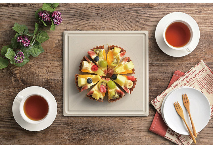 カクセー M-2020BW まないた 角 2020 ブラウン 均等 〇×ライン 目盛り付 汁こぼれ防止 溝付き 全周テーパーカット(代引不可)