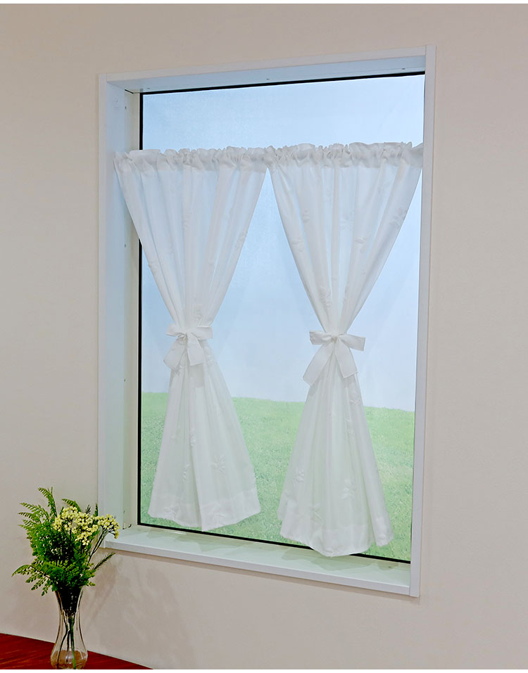 日本製 小窓レースカーテン 約巾70cm×丈120cm 小窓 出窓 カフェカーテン 遮熱 断熱 UVカット 目隠し 北欧調 リーフ柄 人気 エコリエ(R) 小窓用ミラーレースカーテン 共生地リボン付き キッチン(代引不可)