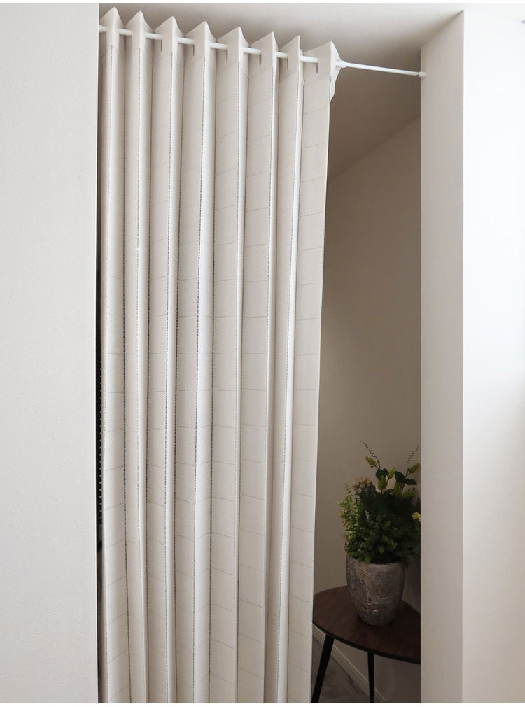 日本製 アコーディオンカーテン 巾150cm×丈200cm パタパタカーテン 間仕切り 目隠し 断熱 保温 長さ調整 ハサミでカット 無地調 ドット柄 省エネ エコ 洗える(代引不可)