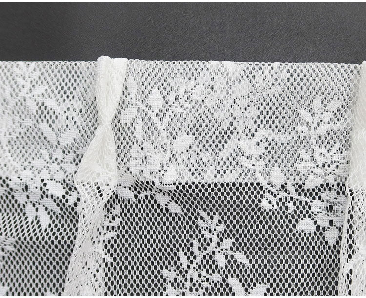 日本製 フリーカットレースカーテン 巾100cm×丈250cm ボタニカル柄 小花 リーフ 2枚組 自由に長さ変更 ハサミでカット 丈調整可能 調整可能なフック付き 取り付け簡単 程よい透け感(代引不可)