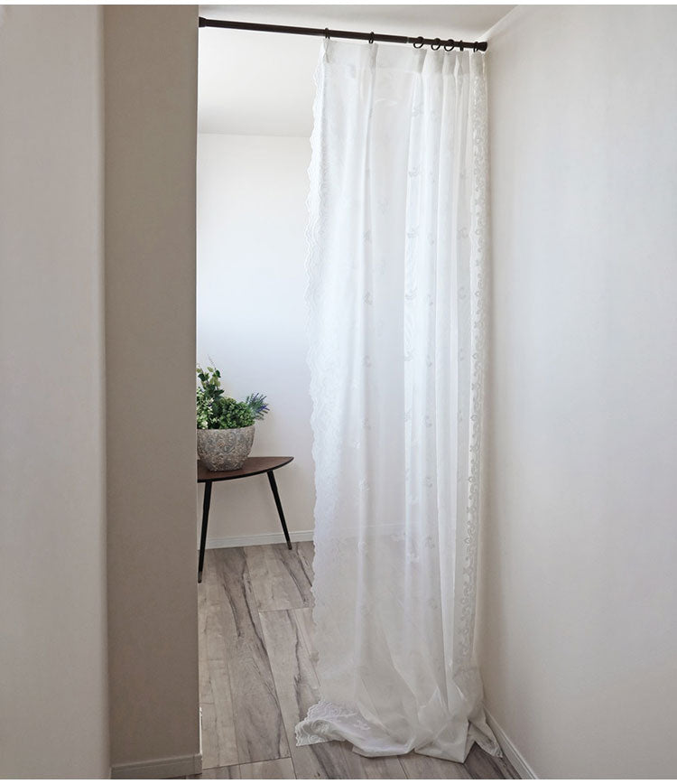 日本製 フリーカットレースカーテン 巾100cm×丈250cm ペイズリー柄 小さな柄 リーフ風 2枚組 自由に長さ変更 ハサミでカット 丈調整可能 調整可能なフック付き 取り付け簡単 程よい透け感(代引不可)