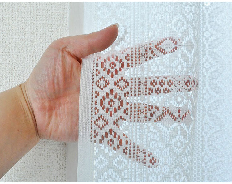 日本製 防炎 ボーダー柄 小窓カーテン 北欧風 程よい透け感 巾100cm×丈90cm ホワイト 突っ張り棒 キッチン トイレ 出窓 お洒落 防炎加工 簡単取り付け(代引不可)