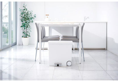 ゴミ箱 ごみ箱 ora オルア ペダル 25L 分別 ダストボックス 横開き ヨコ型 タテ型 横型 縦型 スリム ふた付き 日本製 おしゃれ キッチン(代引不可)