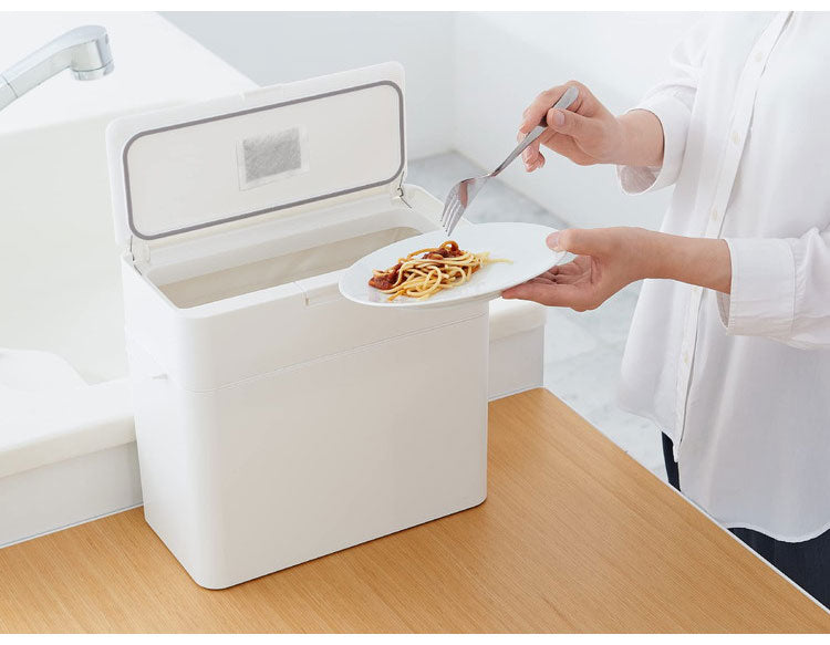 消臭剤 ゴミ箱用 2個入り Like-it シールズ 生ごみ 臭い おむつ ニオイ対策 臭い取り 生ゴミ 消臭 におい取り 脱臭 活性炭 キッチン ごみ箱用 匂い取り におい対策(代引不可)