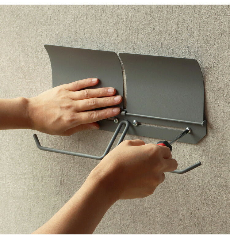 アイアントイレットペーパーホルダー ダブルタイプ マット 二連 スチール 男前 かっこいい レトロ モノトーン カフェ風 アンティーク風 ヴィンテージ 北欧 おしゃれ 簡単設置 ネジ付き 錆びにくい(代引不可)