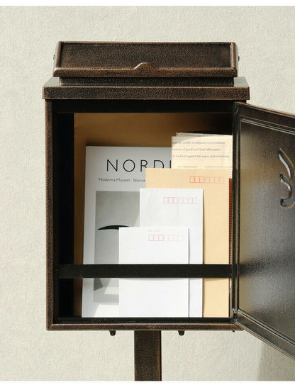 鋳物 スタンドポスト鳥 小鳥 郵便ポスト 郵便受け 新聞受け メールボックス ポスト 玄関 工事不要 アンティーク 投函可能 おしゃれ 北欧 ヴィンテージ レトロ シンプル かわいい(代引不可)